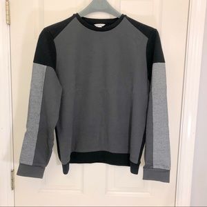 Calvin Klein Black & Gray Sweater M